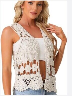 ISSI Ivory Crochet Lace Camisole